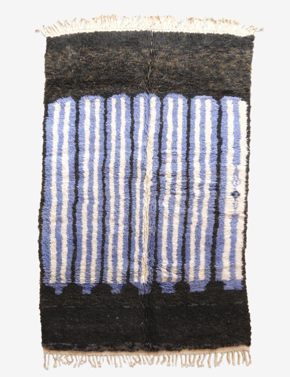 Contemporary Moroccan Wool Rug 9 x 5.6 ft / 274 x 171 cm