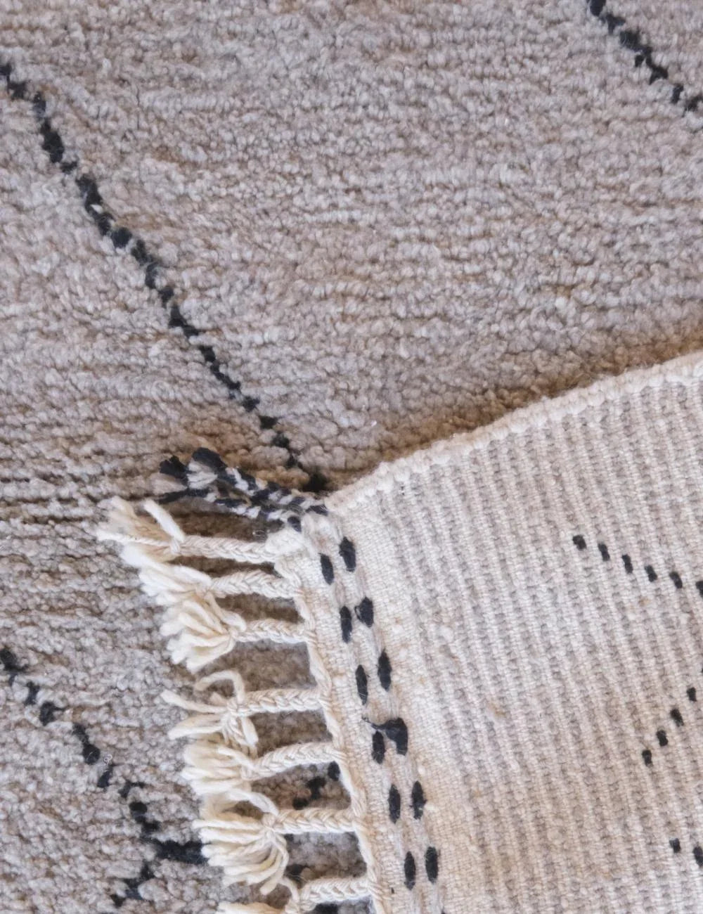 Gray Moroccan Rug 9.2 x 8.9 ft / 281 x 274 cm - Surcoma