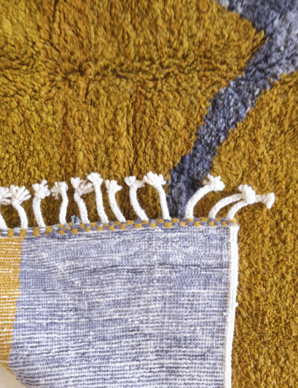 Contemporary Moroccan Wool Rug 10 x 8.2 ft / 304 x 252 cm - Surcoma