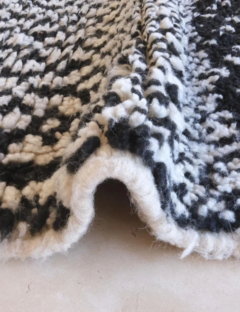 Black Polka Dots Moroccan Wool Rug 9.6 x 7.5 ft / 294 x 230 cm - Surcoma