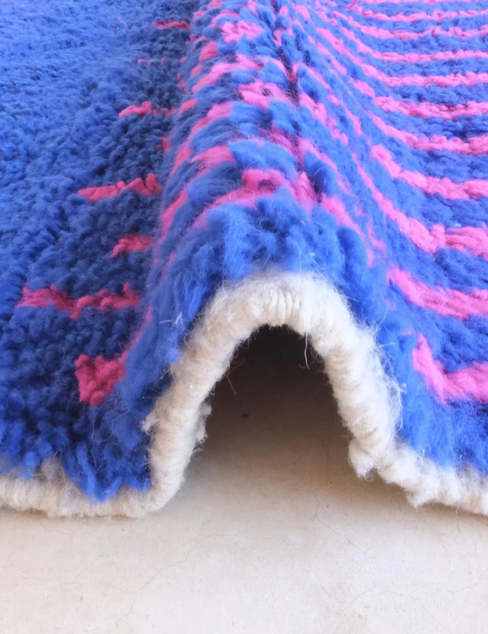 Blue Contemporary Moroccan Rug 9.4 x 7.1 ft / 287 x 218 cm - Surcoma
