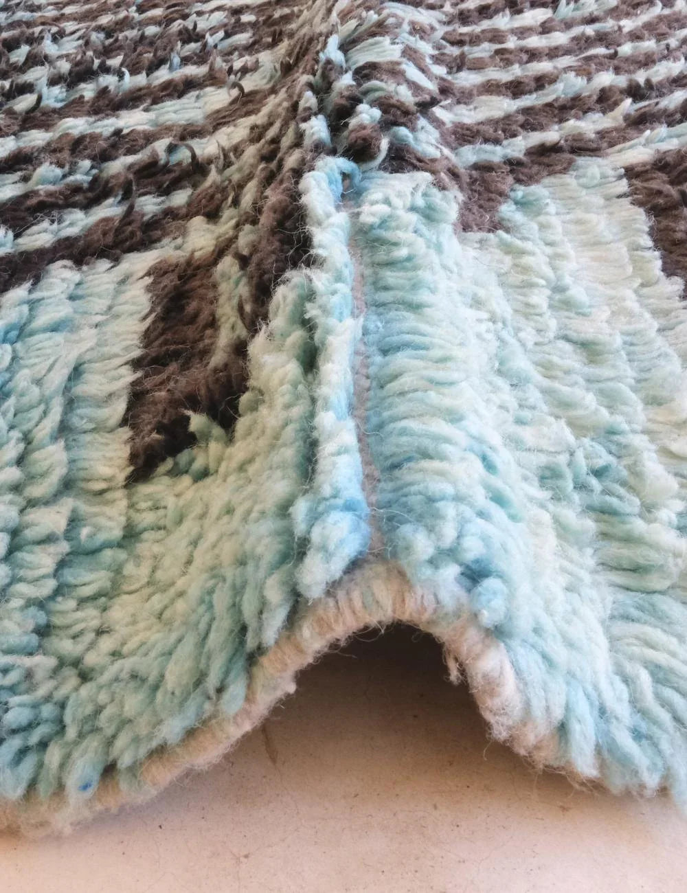 Abstract Moroccan Wool Rug 13.5 x 9.5 ft / 413 x 290 cm - Surcoma