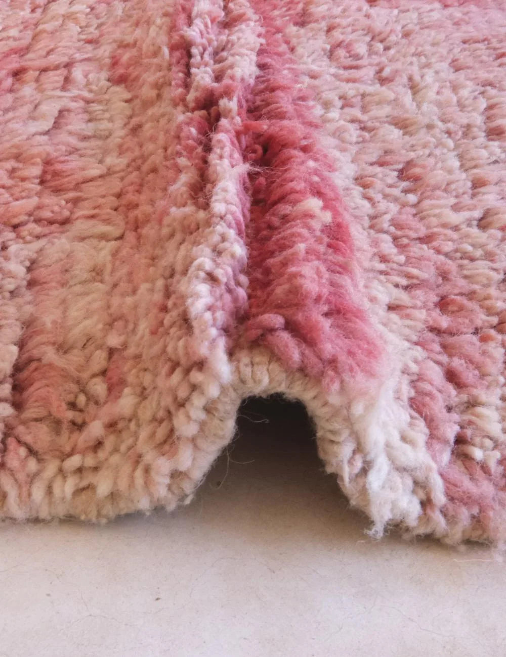 Neutral Moroccan Wool Rug 11.3 x 7.9 ft / 345 x 243 cm - Surcoma
