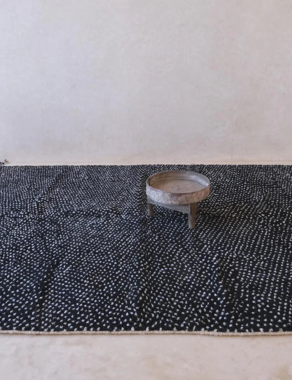 Polka Dot Moroccan Rug 10 x 7.3 ft / 304 x 225 cm - Surcoma