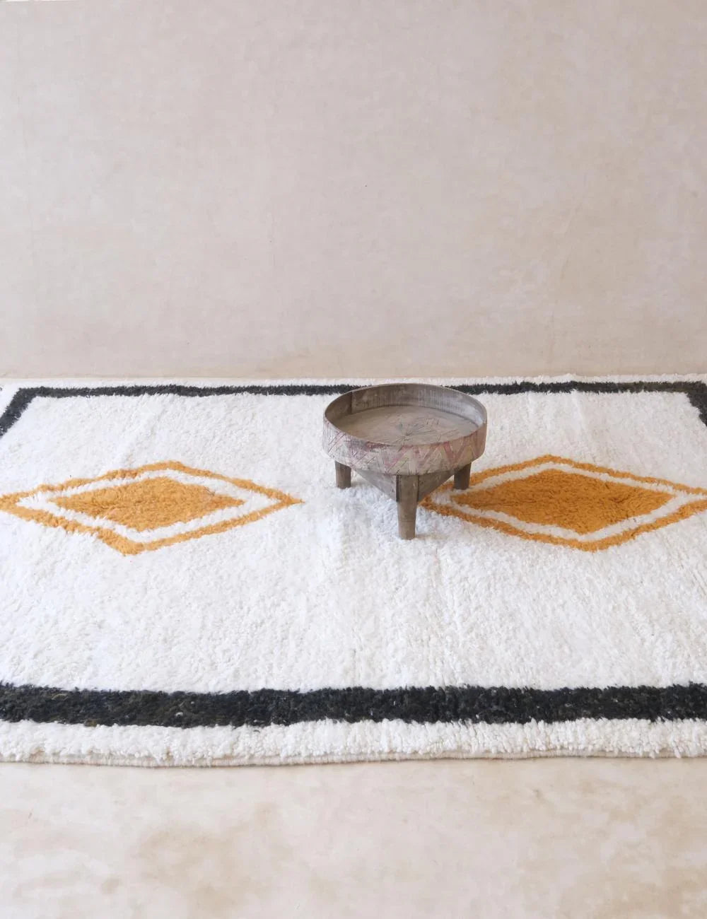 Modern Moroccan Wool Rug 8.2 x 6.3 ft / 250 x 194 cm - Surcoma