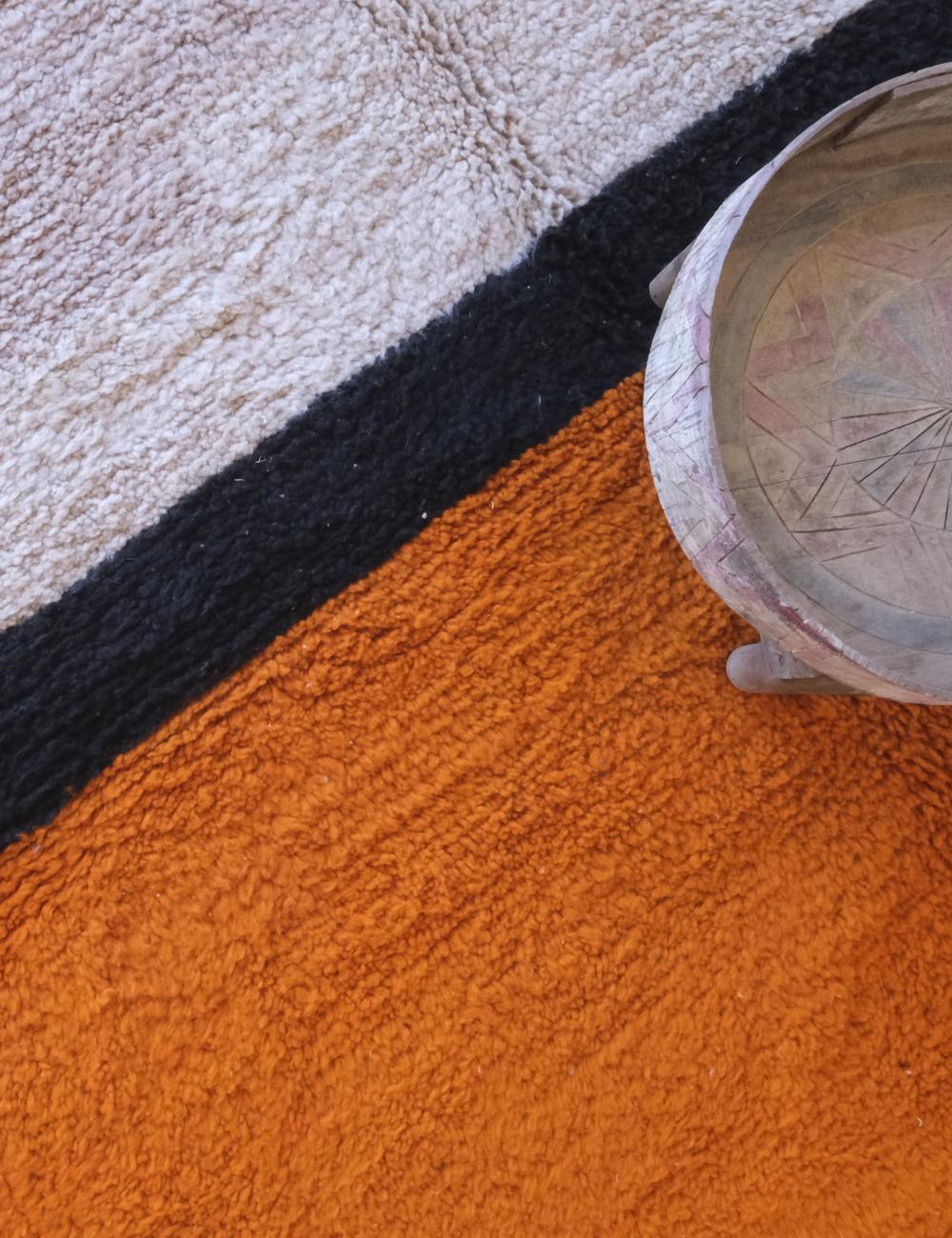 Contemporary Moroccan Wool Rug 8.8 x 7.2 ft / 269 x 220 cm - Surcoma