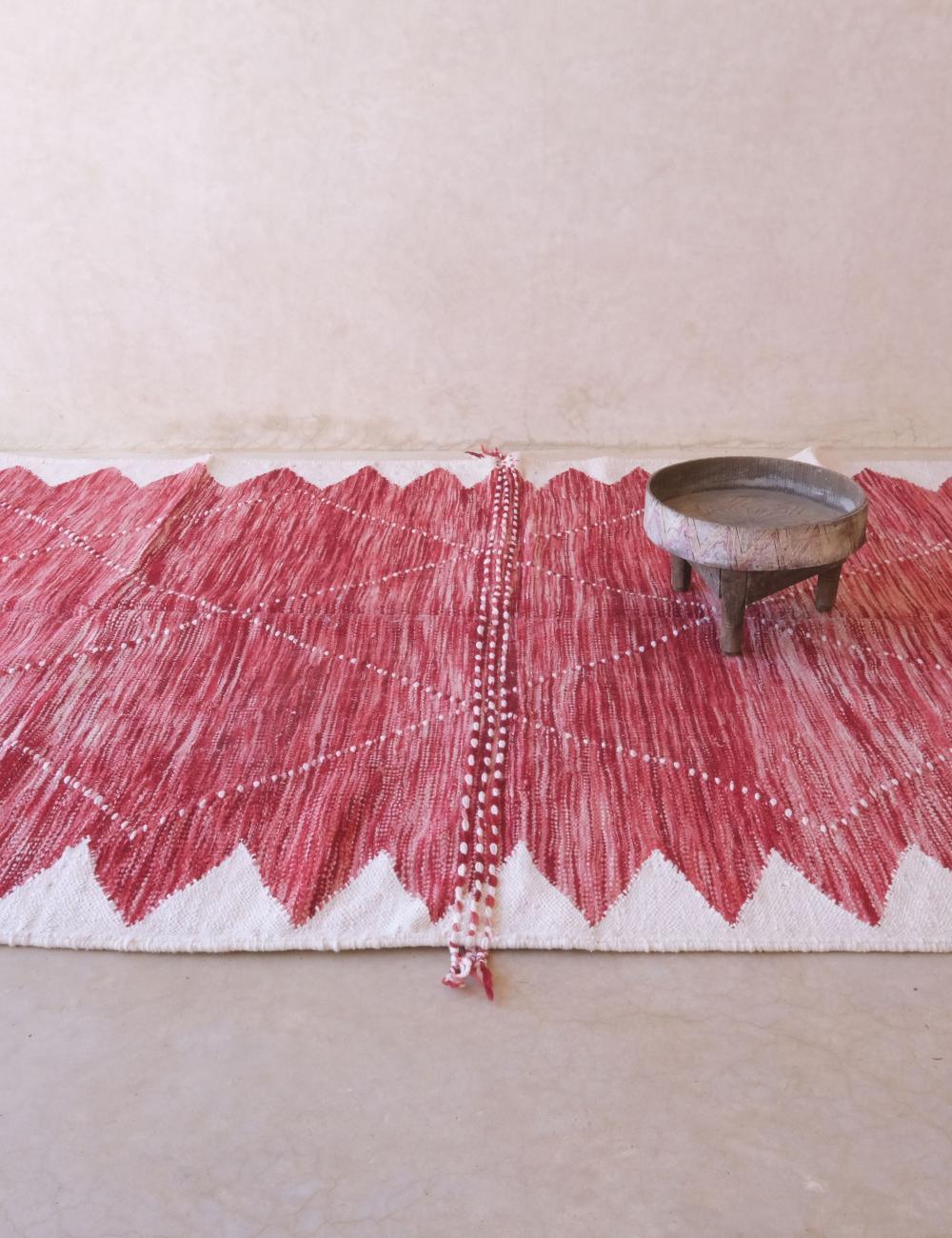 Moroccan Raspberry Kilim Rug 10 x 6.6 ft / 306 x 203 cm - Surcoma