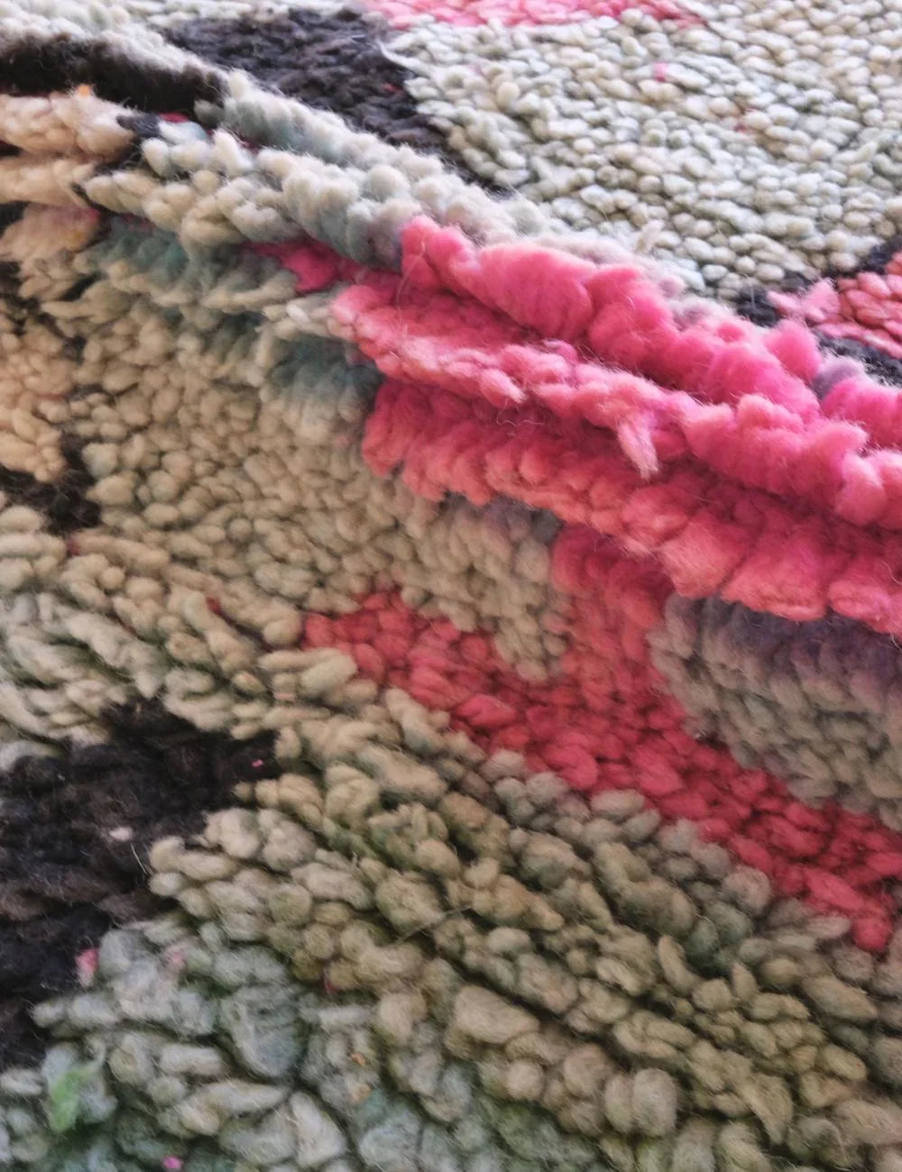 Green Boujad Wool Rug 7.3 x 5 ft / 223 x 155 cm - Surcoma
