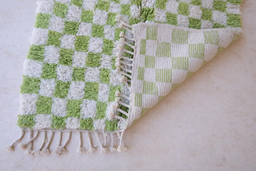 Green Checkered Moroccan Rug 5x8 feet / 244 x 153 cm - Surcoma