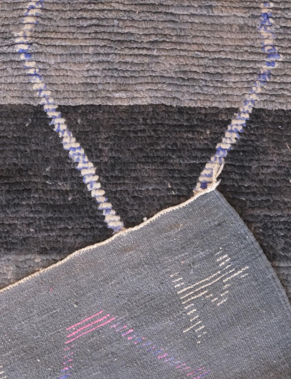 Grey Moroccan Runner Rug 13.5 x 2.5 ft / 410 x 78 cm - Surcoma