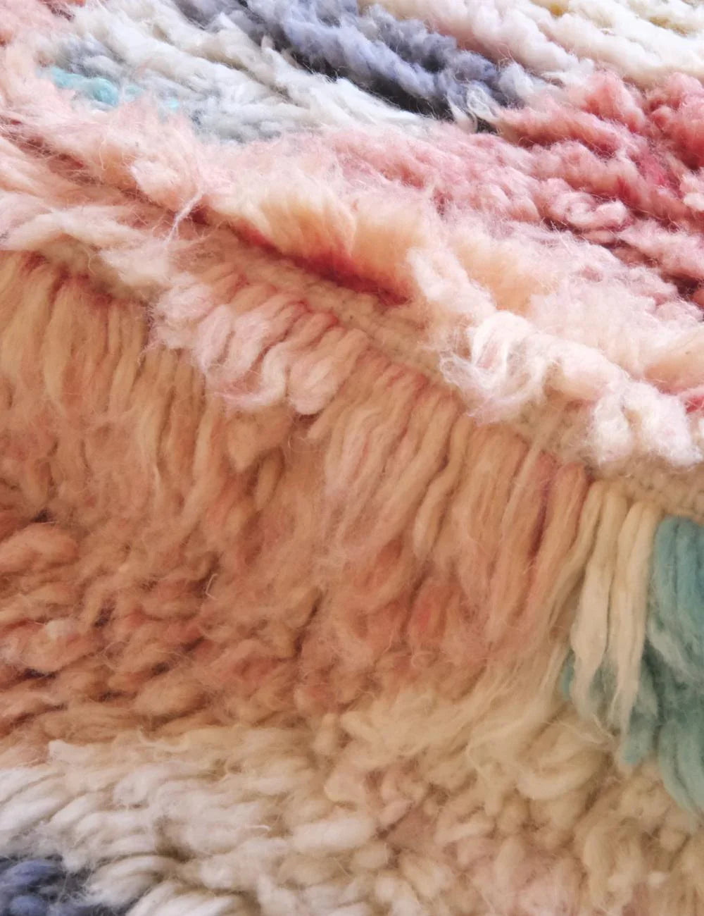 Hand-knotted Moroccan Neutral Runner Rug 9 x 2.5 ft / 273 x 77 cm - Surcoma