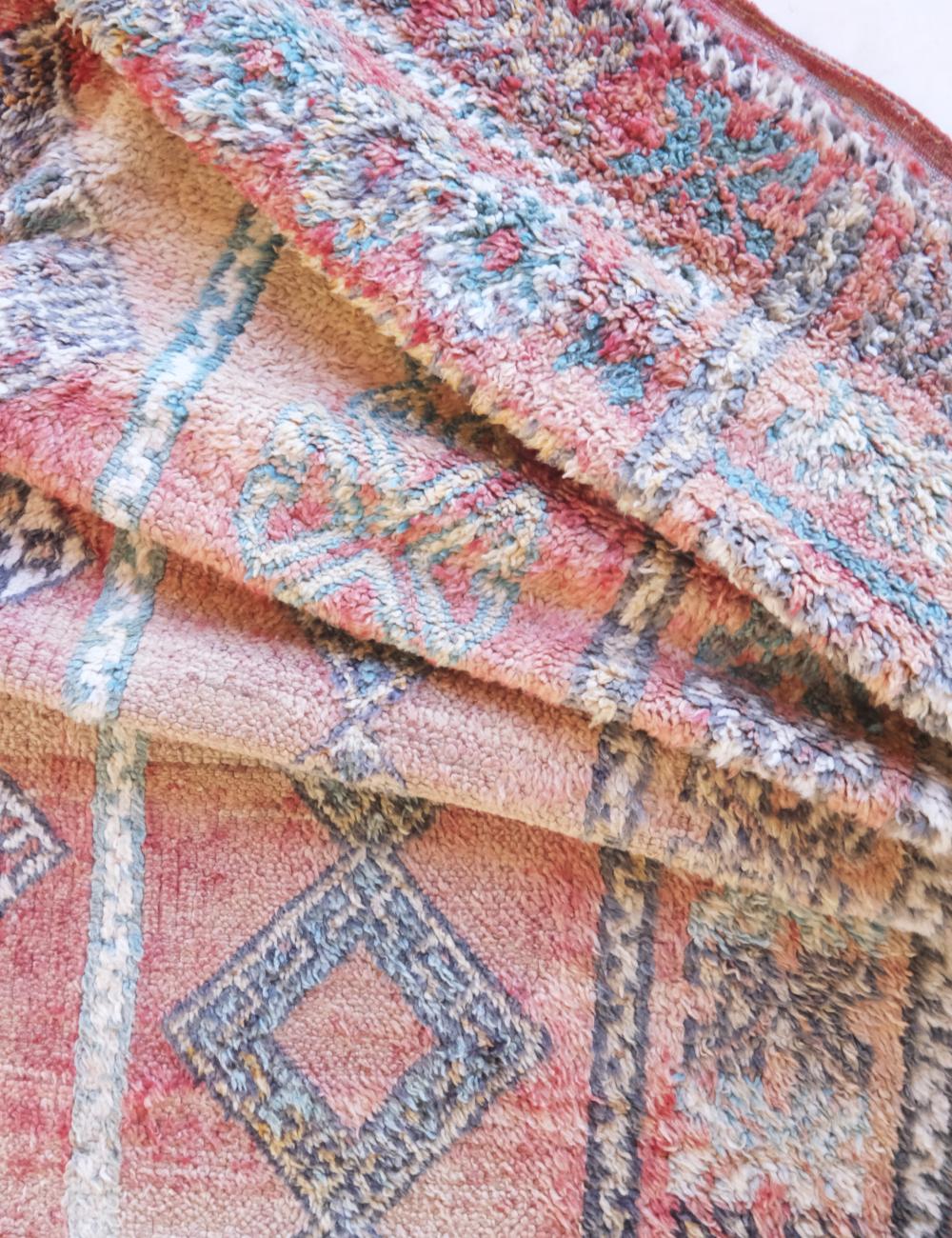 Handknotted Moroccan Red Rug 10 x 6.5 ft / 304 x 200 cm