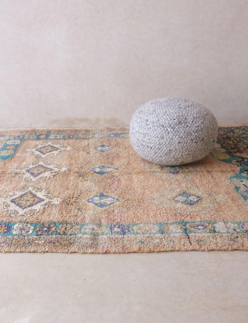 Handknotted Moroccan Berber Rug 9.1 x 5.9 ft / 277 x 182 cm - Surcoma