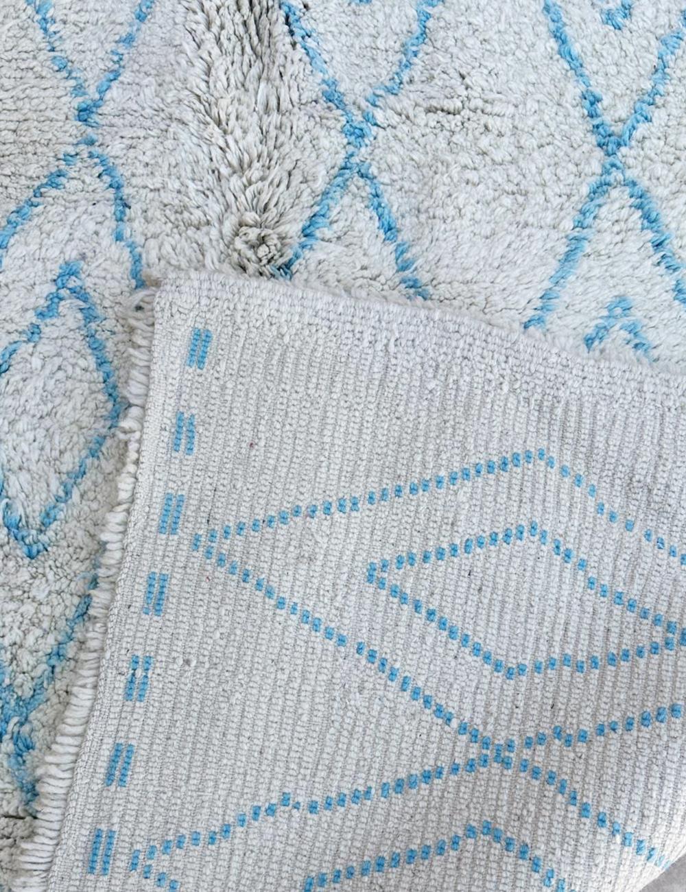 Beni Ourain White and Blue Rug 8.4 x 6.82 ft / 256 x 208 cm - Surcoma