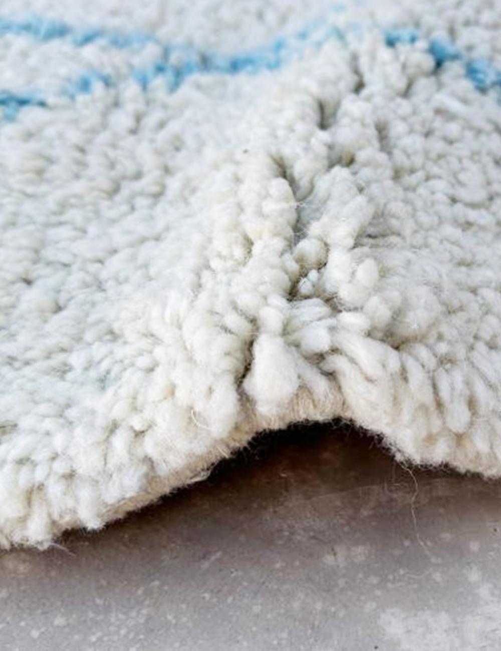 Beni Ourain White and Blue Rug 8.4 x 6.82 ft / 256 x 208 cm - Surcoma