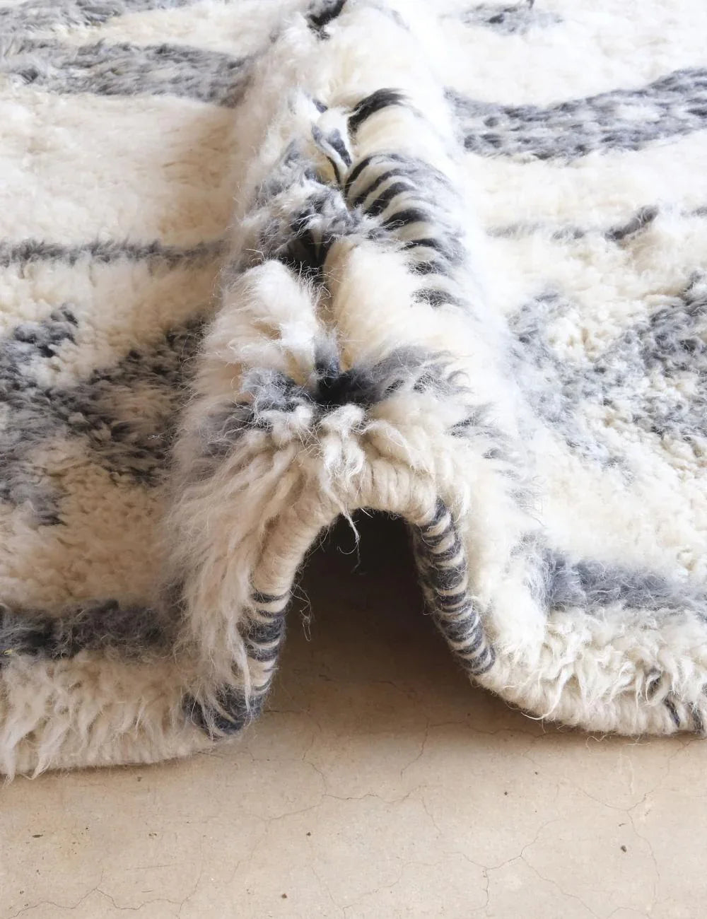 Handmade Moroccan Marmoucha Rug 14.2 x 10 ft / 432 x 305 cm - Surcoma