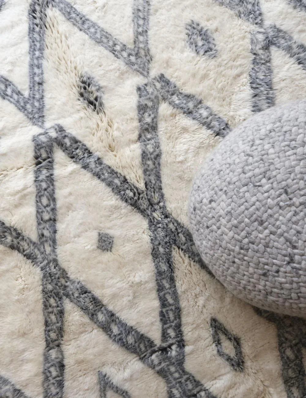 Handmade Moroccan Marmoucha Rug 14.2 x 10 ft / 432 x 305 cm - Surcoma