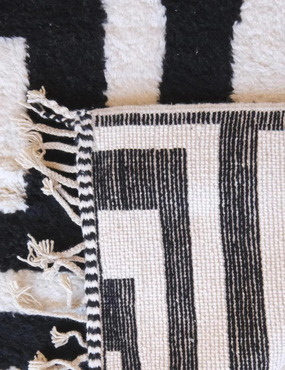 Handwoven Moroccan Wool Rug 11.4 x 7.9 ft / 347 x 242 cm - Surcoma