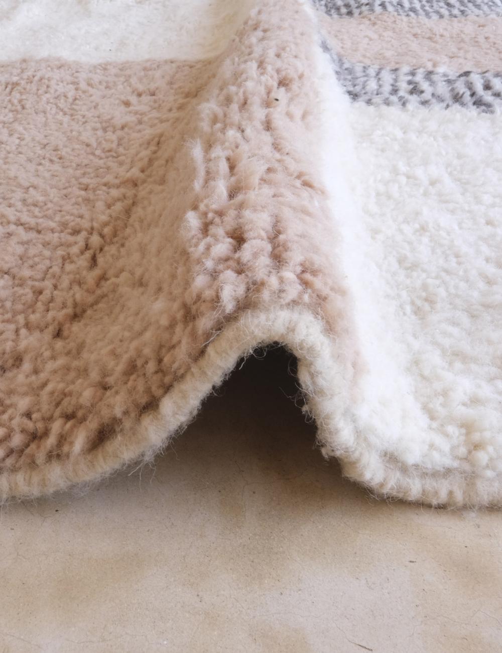 Handwoven Moroccan Wool Rug 11.3 x 8.3 ft / 343 x 255 cm