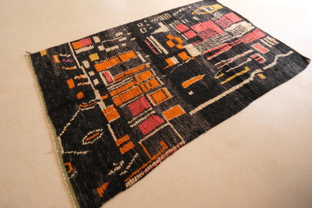 Moroccan Abstract Black Wool Rug 9.4 x 5.9 ft / 287 x 180 cm - Surcoma