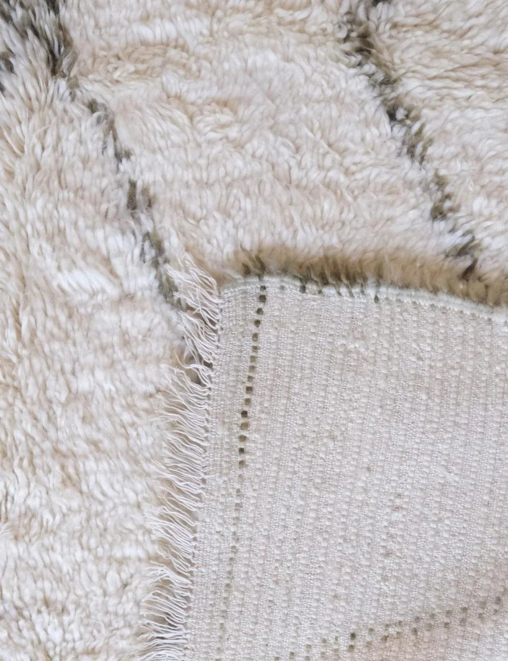 Marmoucha Moroccan Wool Rug 7.2 x 6 ft / 219 x 184 cm - Surcoma