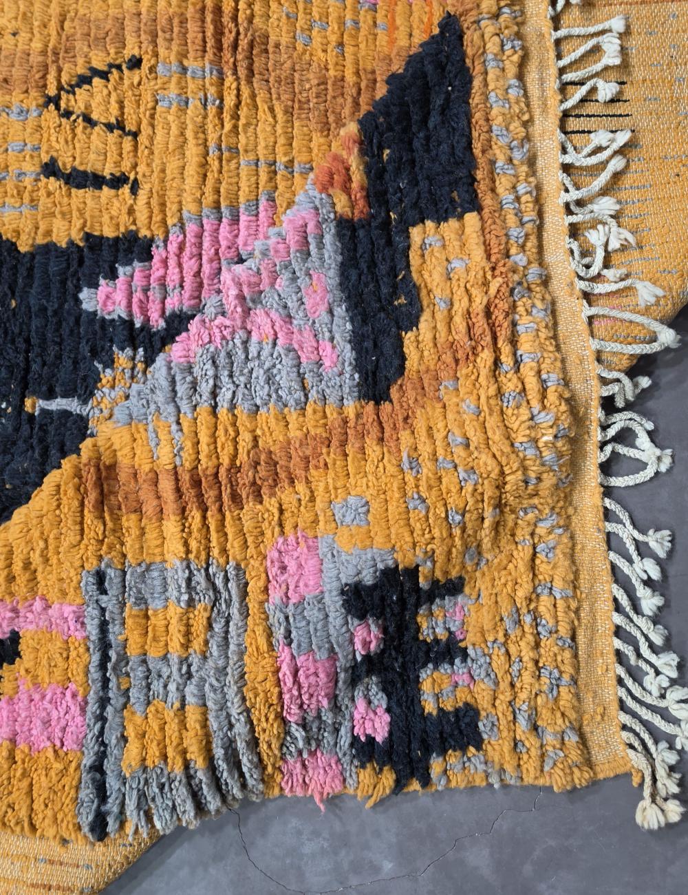 Handwoven Berber Wool Rug with Abstract Tribal Design 8.3 x 6.5 ft / 253 x 200 cm