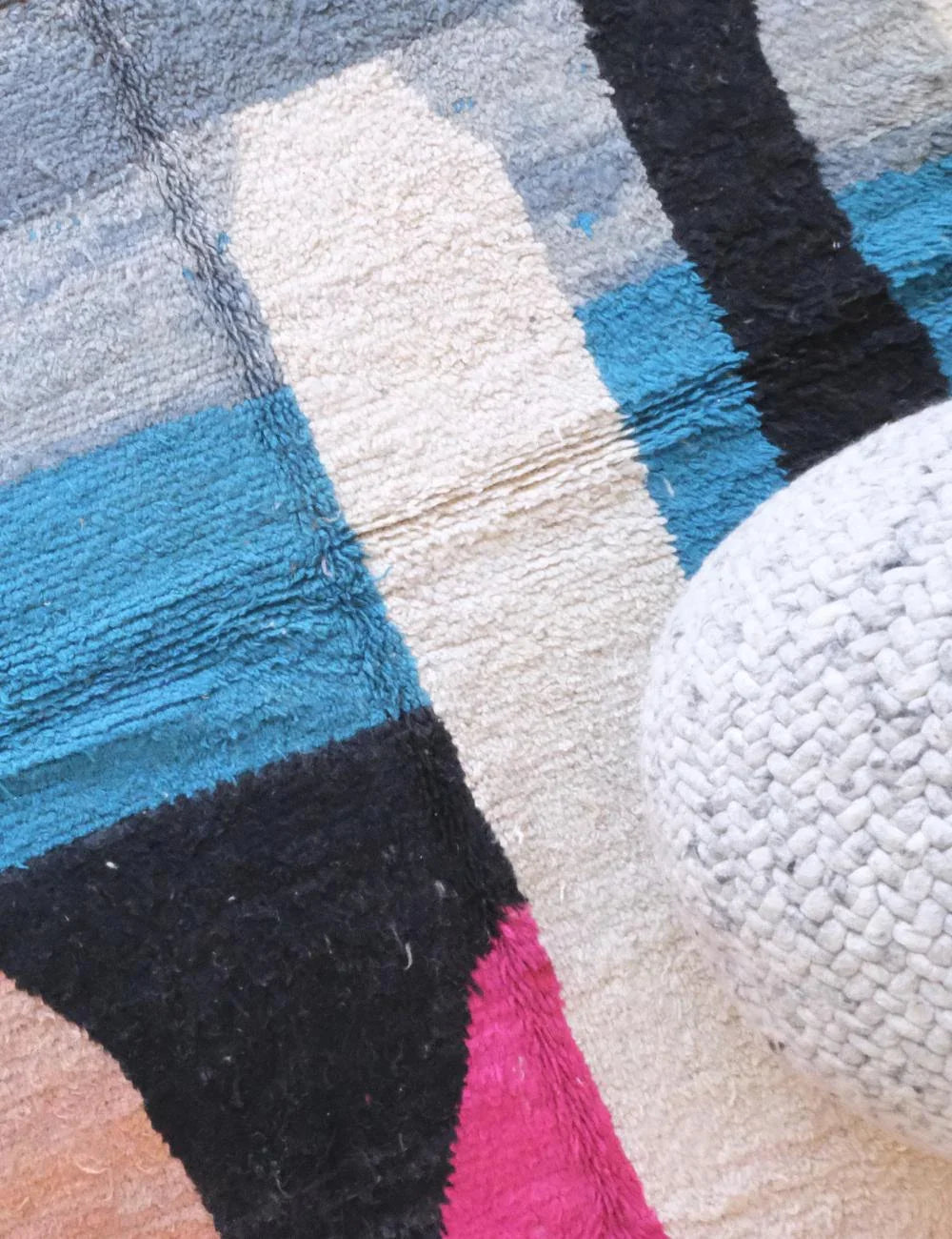 Moroccan Abstract Boujad Wool Rug 9.9 x 6.5 ft / 303 x 200 cm - Surcoma