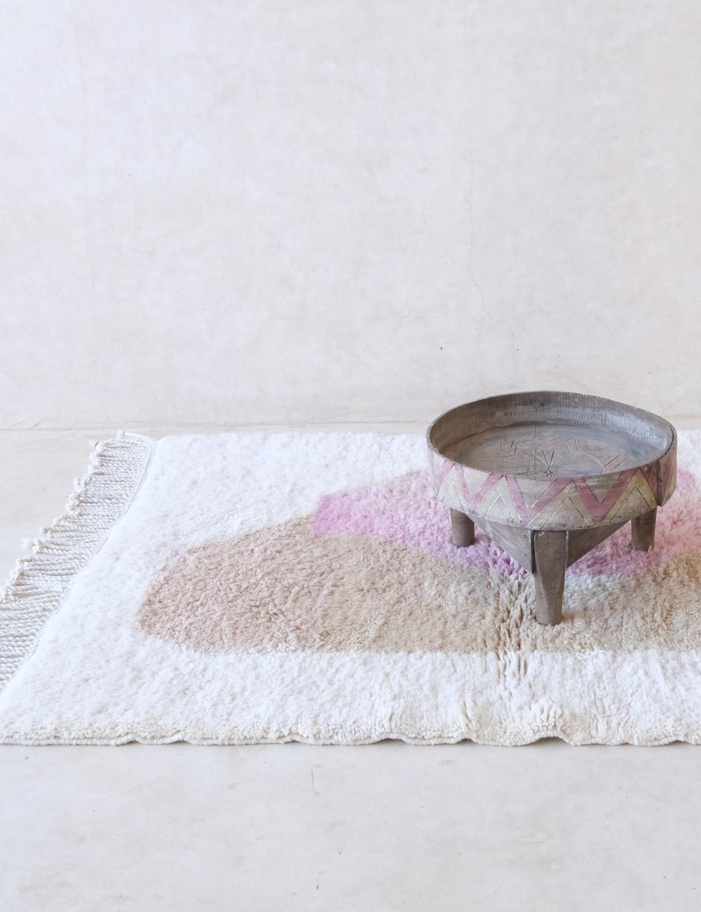 Moroccan Luxurious Shag Wool Rug 5.2 x 3.7 ft / 157 x 115 cm - Surcoma