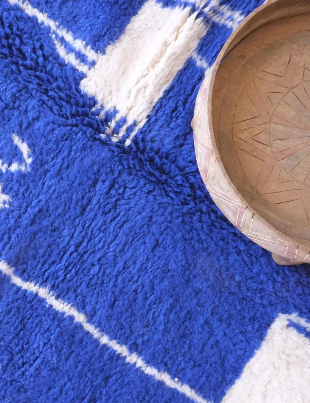 Moroccan Blue Handknotted Wool Rug 5.7 x 4 ft / 173 x 124 cm - Surcoma