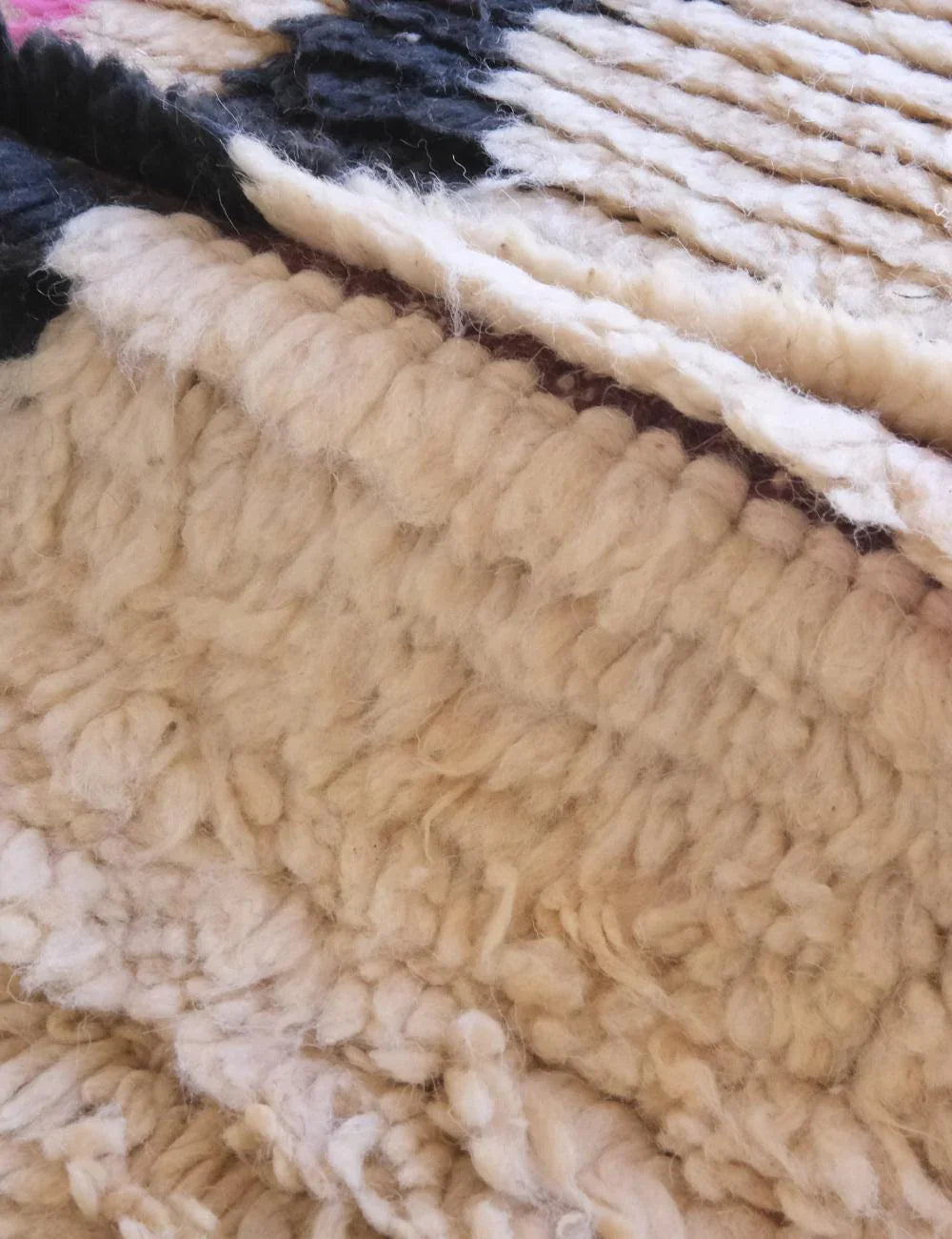 Modern Moroccan Boujaad Runner Rug 10.4 x 2.3 ft / 318 x 70 cm - Surcoma