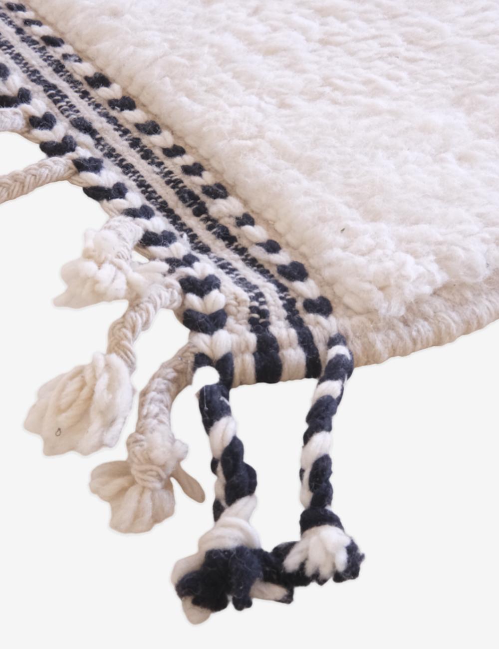 Moroccan Black and White Wool Rug 8.3 x 6.1 ft / 253 x 187 cm