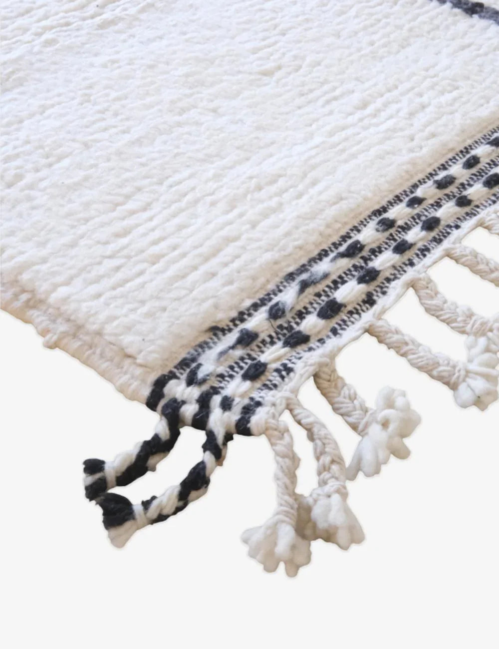 Moroccan Boujaad Wool Rug 7.8 x 7 ft / 237 x 214 cm - Surcoma