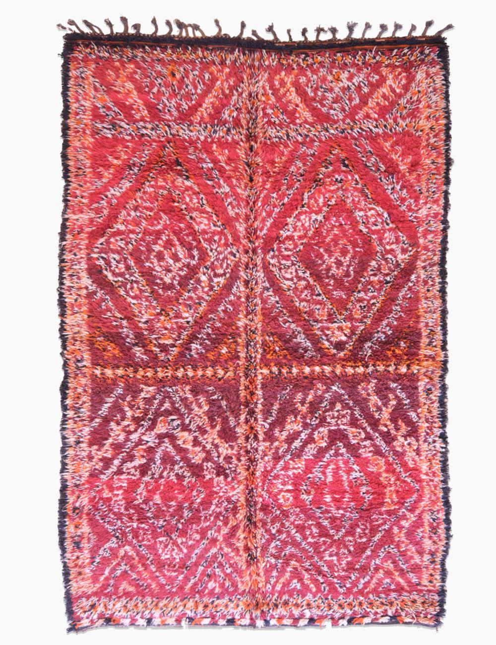 Bold Red Diamond Pattern Handwoven Wool 10.5 x 6.5 ft / 319 x 200 cm - Surcoma