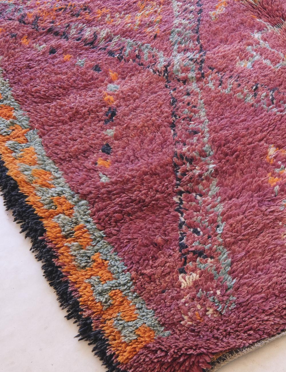 Moroccan Collector Shag Rug 9.3 x 6.2 ft / 284 x 190 cm - Surcoma