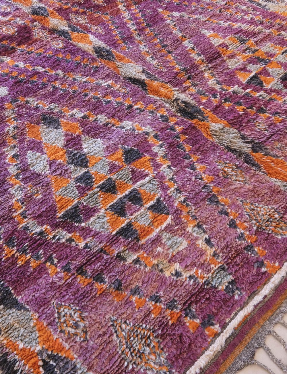 Moroccan Handmade Rug 11.9 x 7.1 ft / 364 x 217 cm - Surcoma