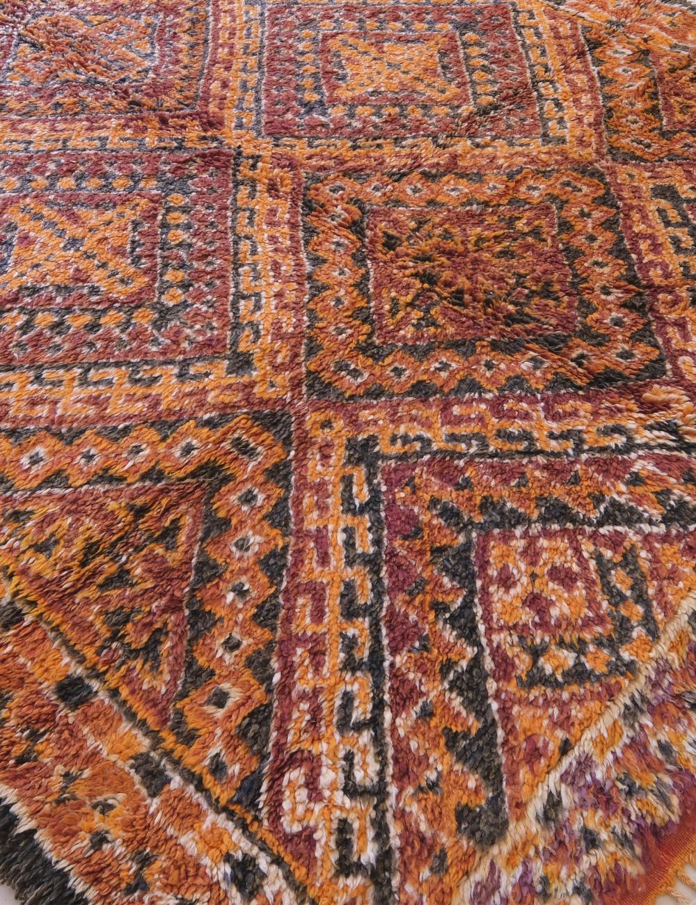 Beni Mguild Rug 12.3 x 7.1 ft / 375 x 218 cm - Surcoma