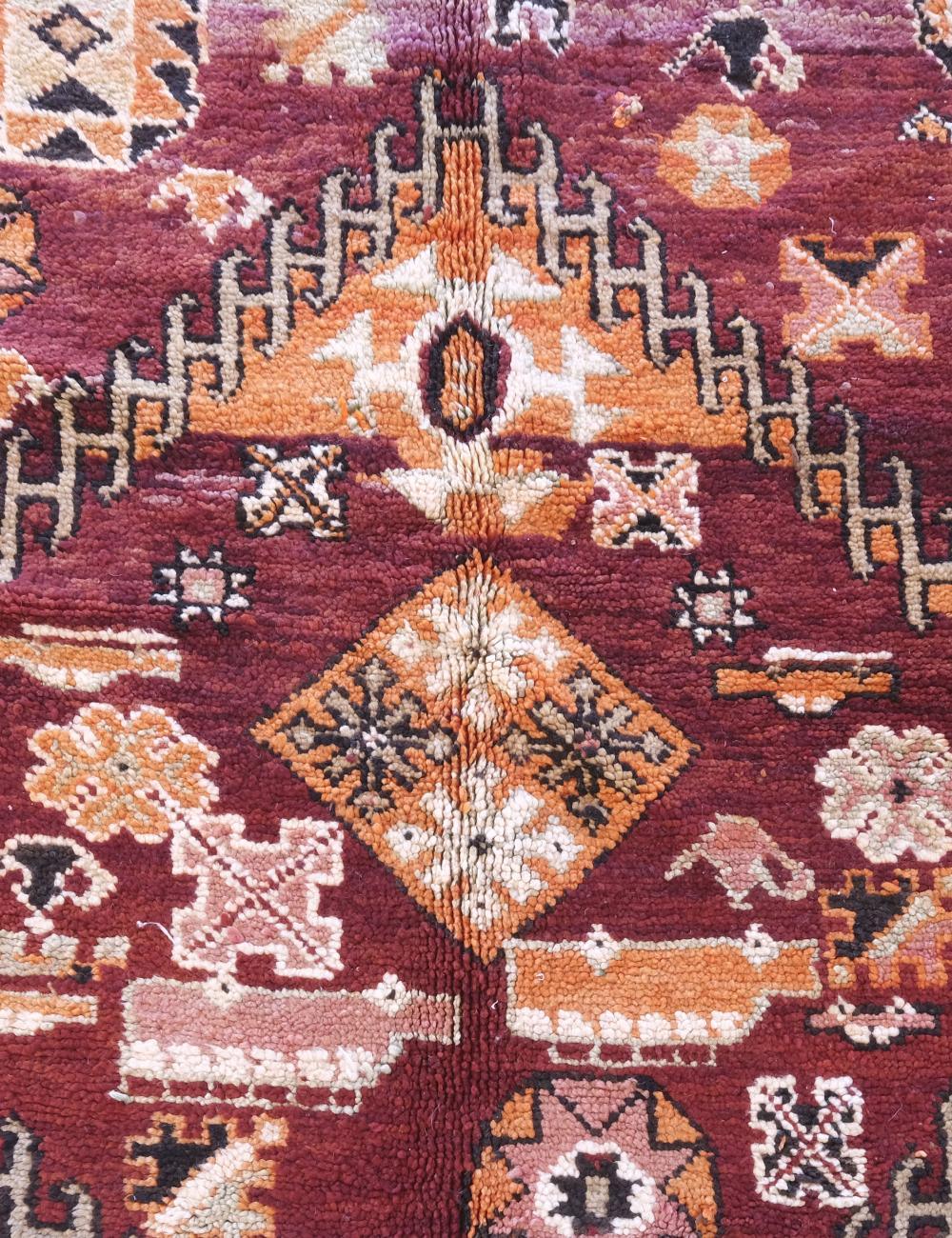 Moroccan Vintage Boujad Rug 8.9 x 5.8 ft / 272 x 178 cm - Surcoma