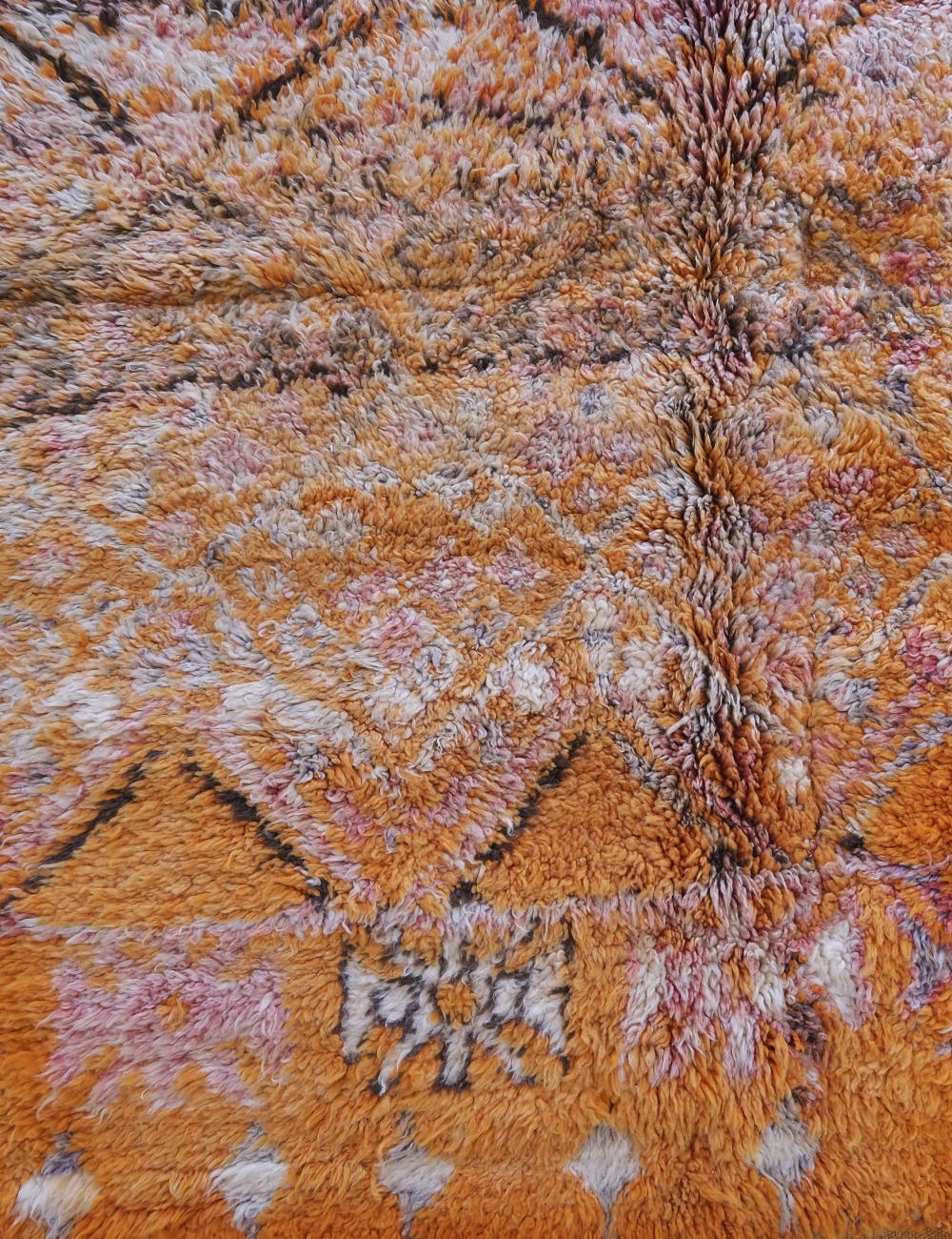 Moroccan Collector Shag Rug 9.7 x 6.5 ft / 297 x 198 cm - Surcoma