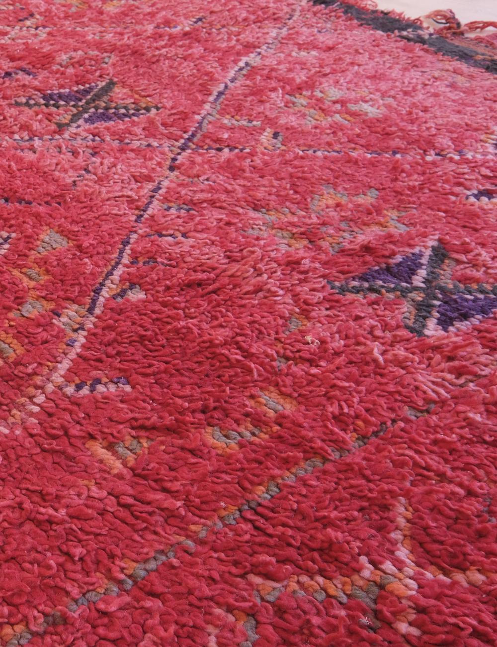 Tribal Red Moroccan Rug 10 x 6.4 ft / 306 x 195 cm - Surcoma