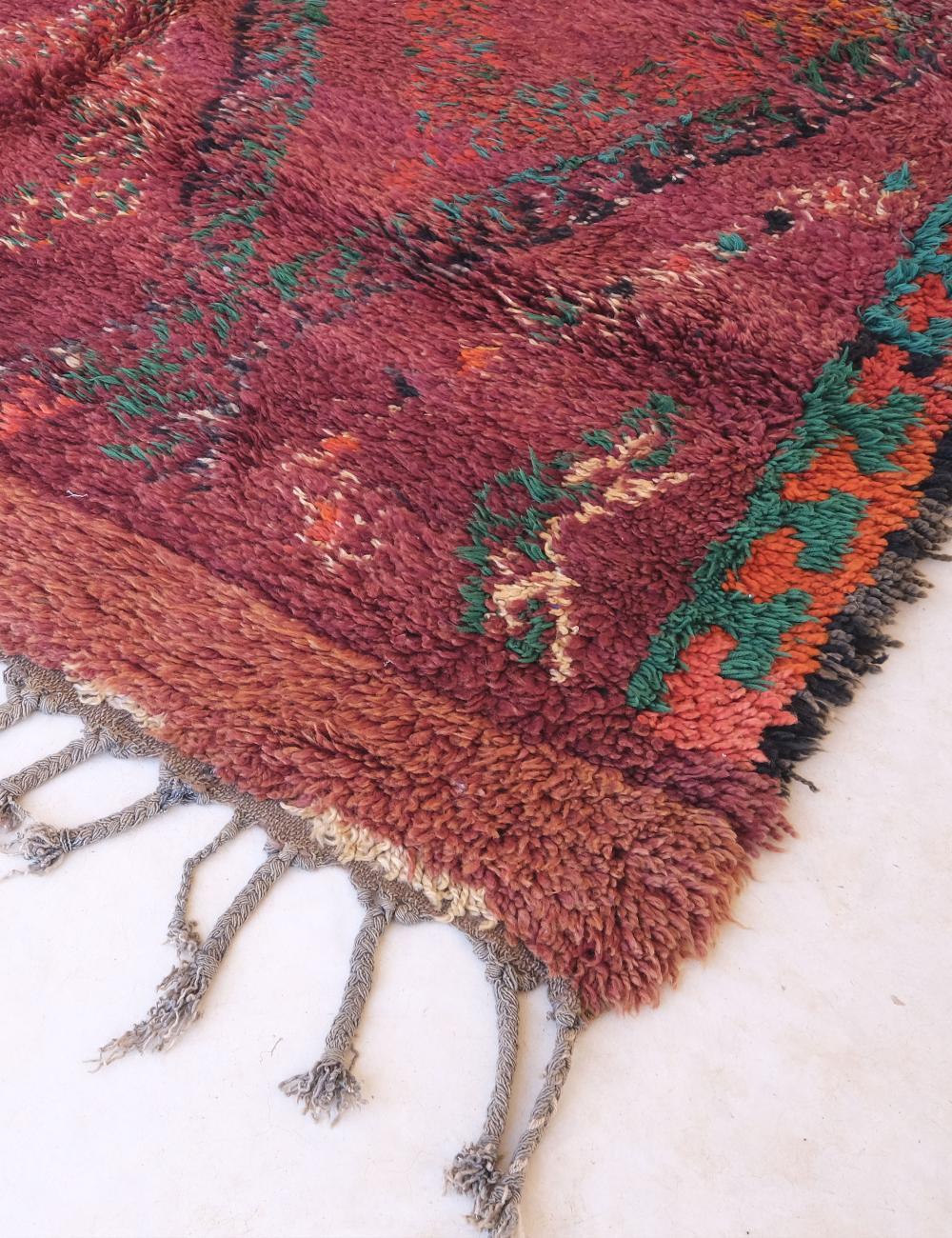 Moroccan Collector Shag Rug 9.3 x 6.2 ft / 284 x 190 cm - Surcoma