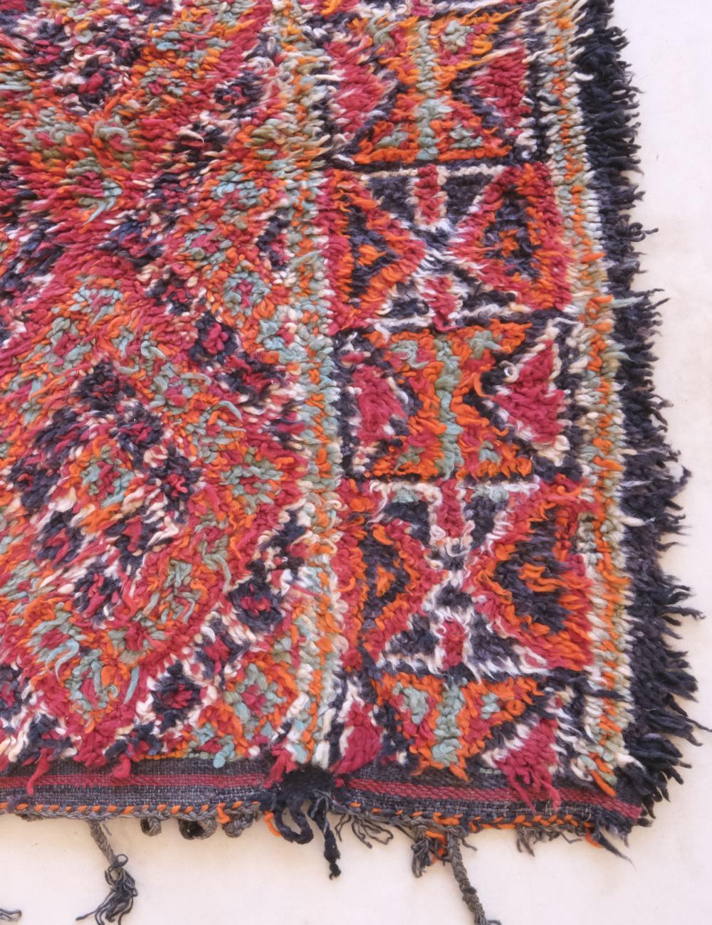Moroccan Beni MGuild Collector Rug 9.5 x 6.8 ft / 290 x 209 cm - Surcoma