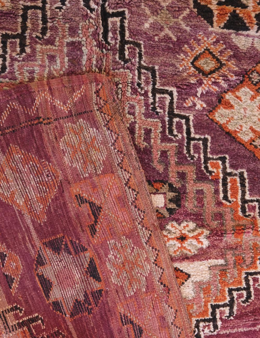 Moroccan Vintage Boujad Rug 8.9 x 5.8 ft / 272 x 178 cm - Surcoma