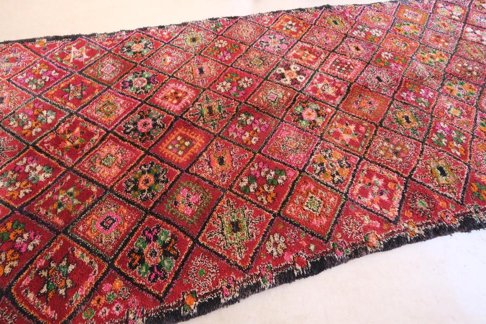 Moroccan Handknotted Rug 13.8 x 6 ft / 422 x 185 cm - Surcoma
