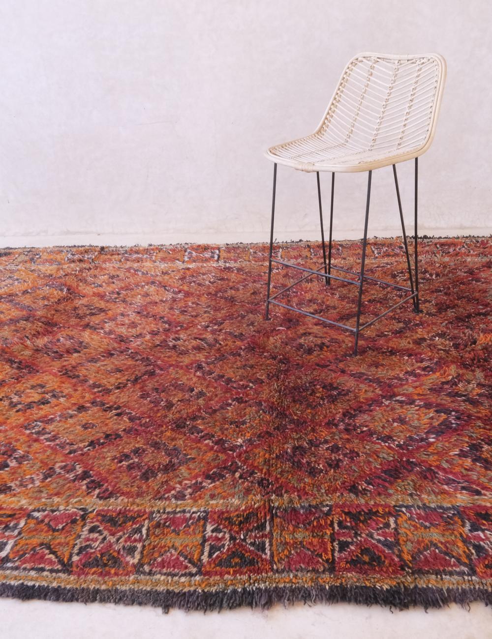 Moroccan Beni MGuild Collector Rug 9.5 x 6.8 ft / 290 x 209 cm - Surcoma