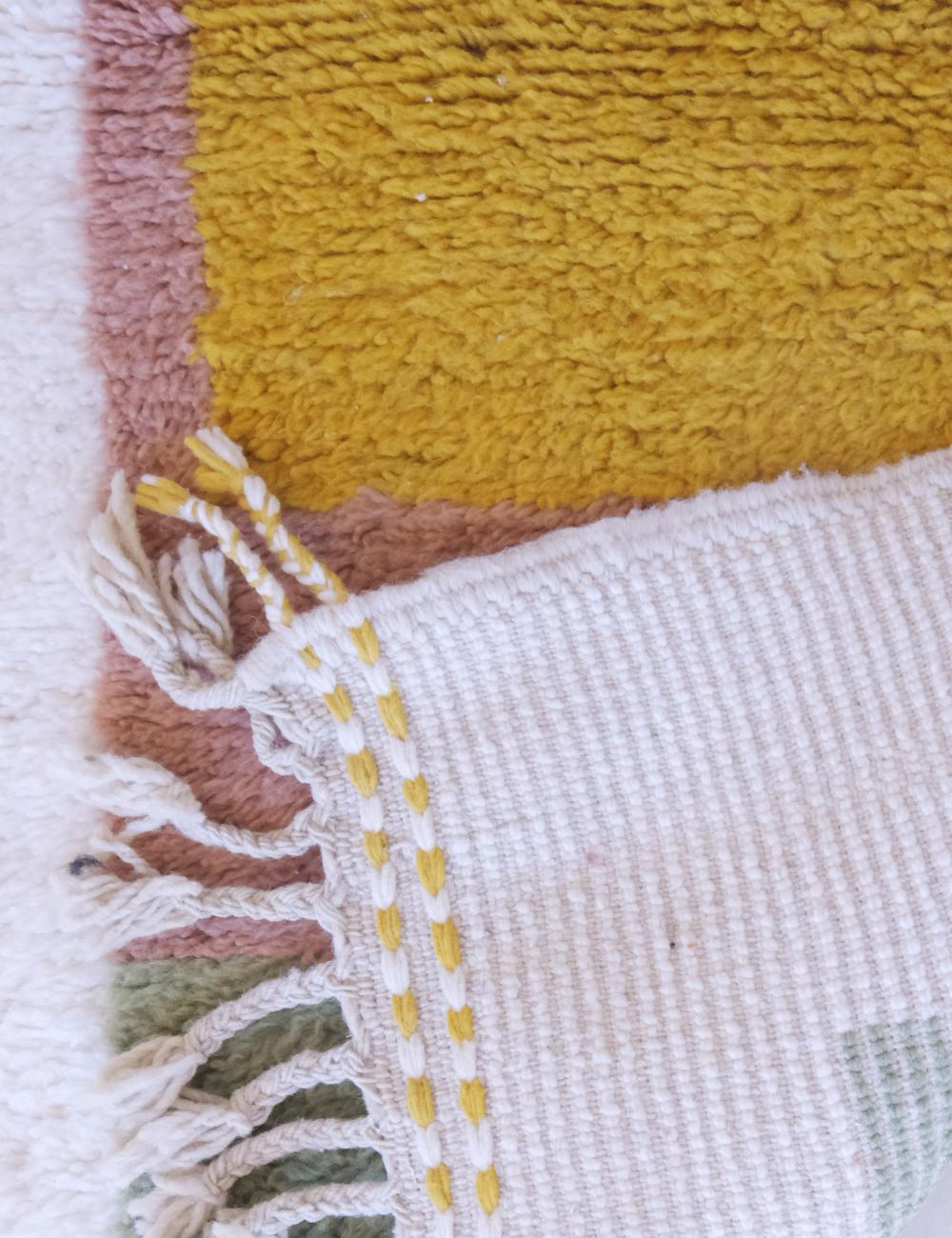 Moroccan Handknotted Contemporary Rug 6 x 3.2 ft / 183 x 100 cm