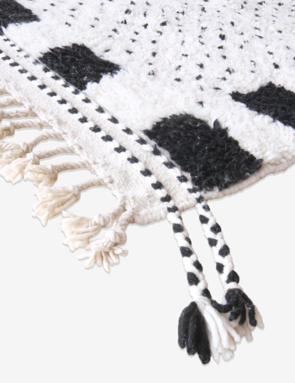 Beni Ourain Moroccan White Wool Rug - 10.6 x 7.1 ft / 322 x 218 cm