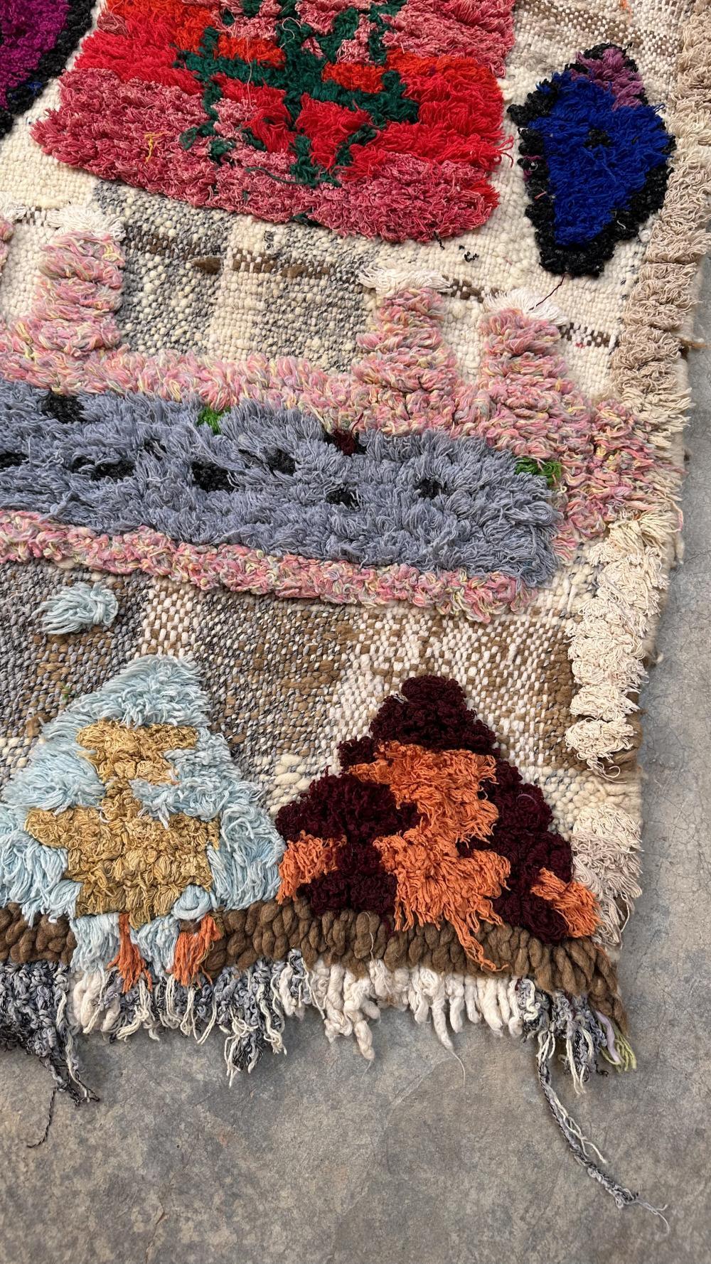 Moroccan Handmade Vintage Azilal Rug 4.3 x 2 ft / 131 x 63 cm - Surcoma