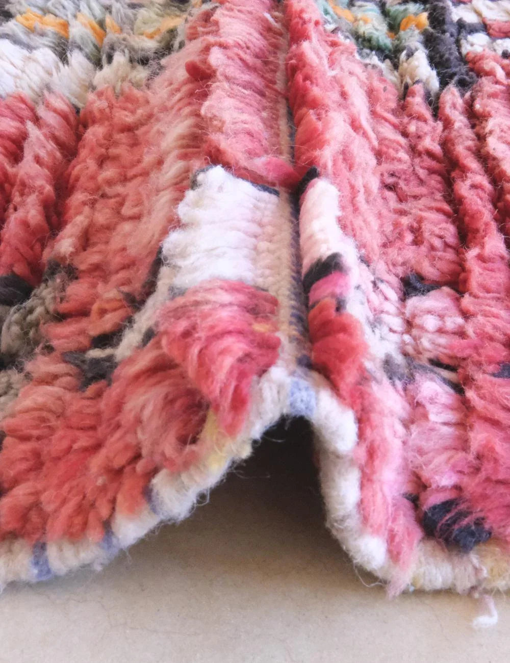 Moroccan Red Boujad Wool Rug 9.6 x 6.9 ft / 294 x 211 cm - Surcoma