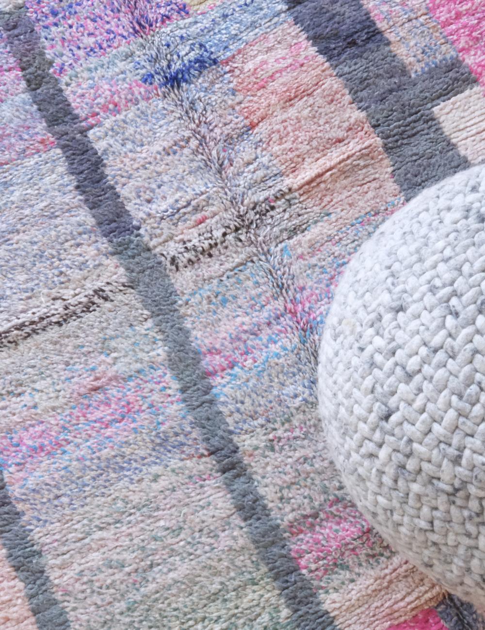 Moroccan Modern Pastel Wool Rug 9.3 x 5.6 ft / 284 x 172 cm - Surcoma