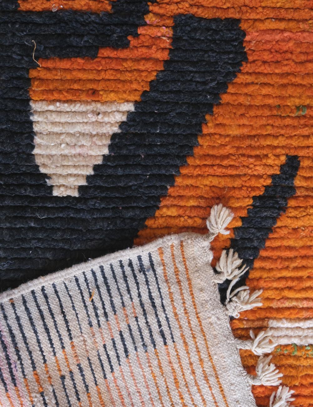 Moroccan Orange Modern Rug 9.7 x 6.3 ft / 297 x 194 cm - Surcoma
